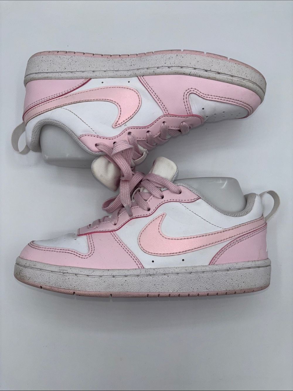 Nike Girls Court Borough Low Recraft Sneakers Pink Foam White Colorway Size 4